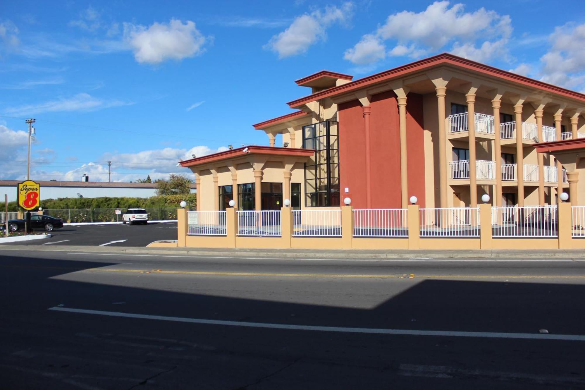 Super 8 By Wyndham Vallejo/Napa Valley Экстерьер фото