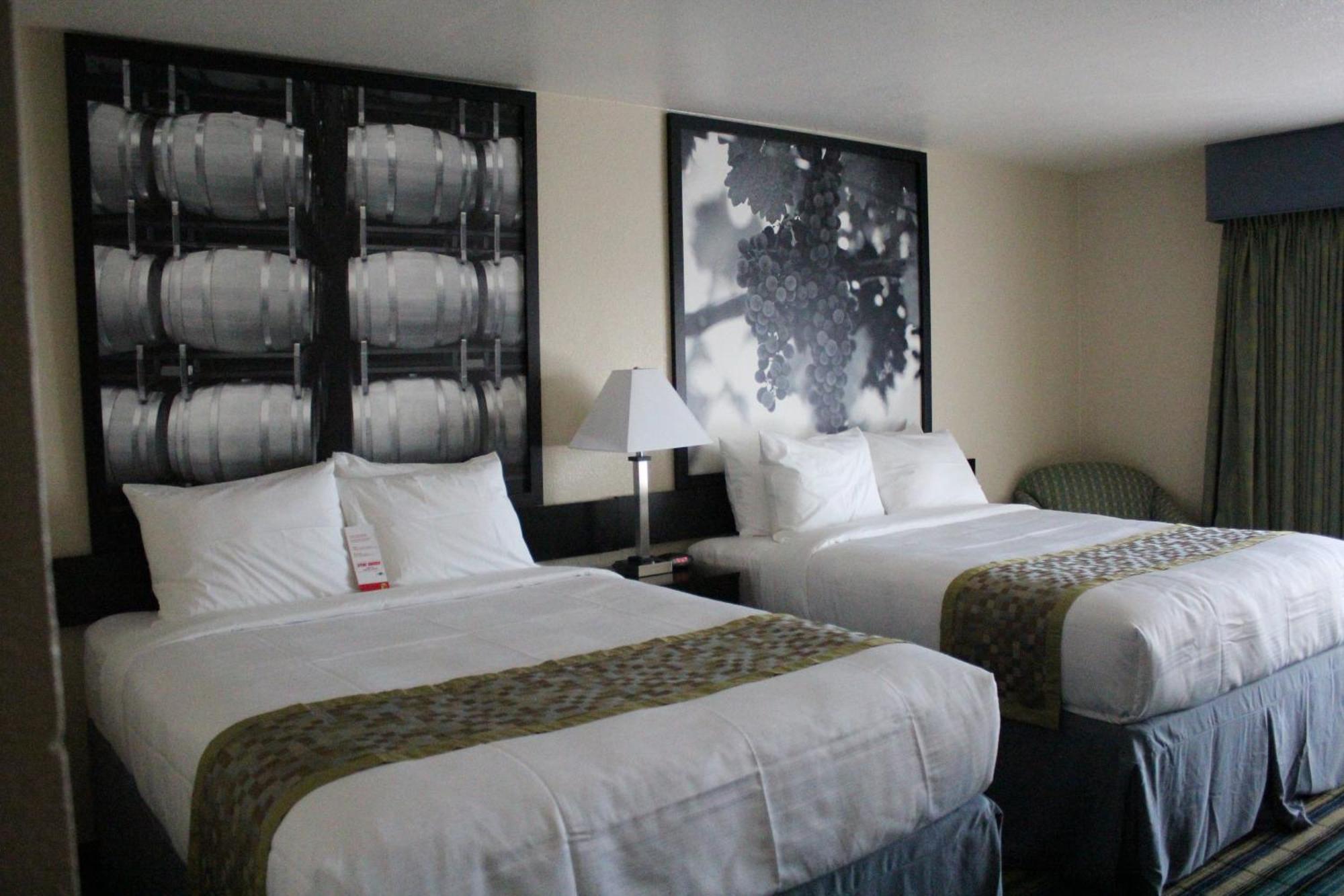 Super 8 By Wyndham Vallejo/Napa Valley Экстерьер фото