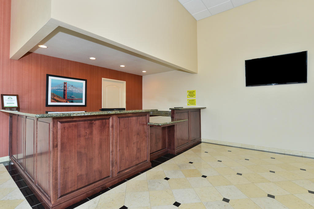 Super 8 By Wyndham Vallejo/Napa Valley Экстерьер фото